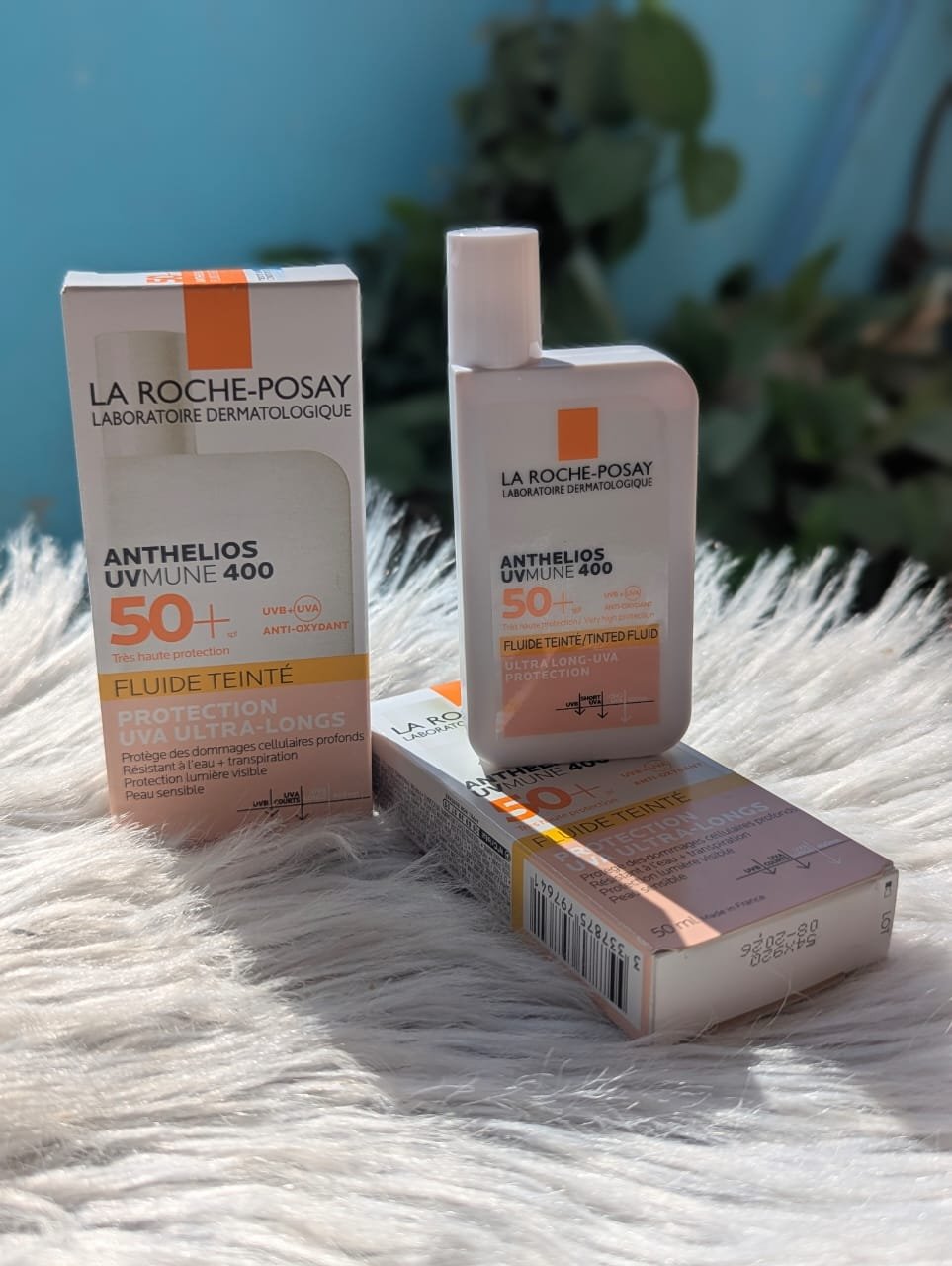 La Roche- Posay Anthelios Invisible Fluid SPF50+ Sunblock (50ML) - Image 2