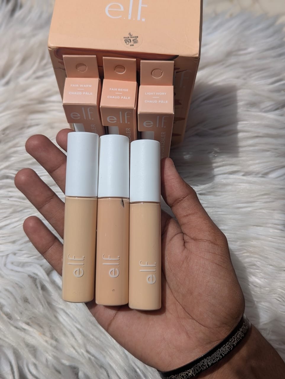 Hydrating Camo Concealer - Image 3