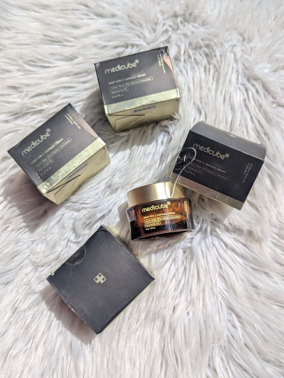 Medicube Deep Vita C Capsule Cream for Face And Body