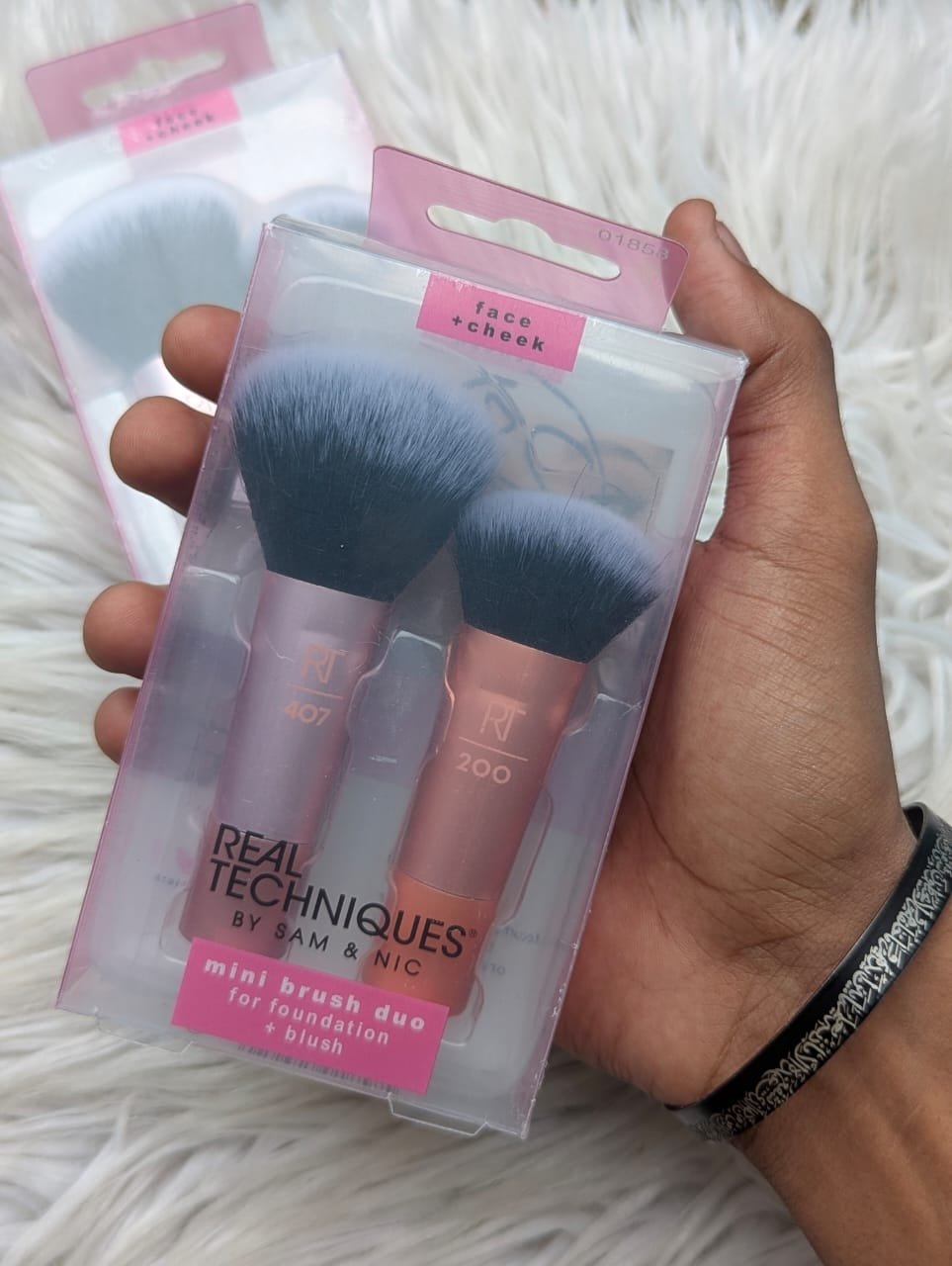Real Techniques Mini Brush Duo - Image 2