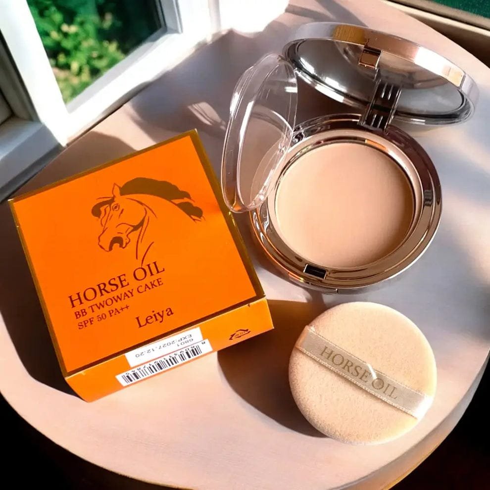 Horse Oil BB Twoway Cake Spf 50 - Image 2