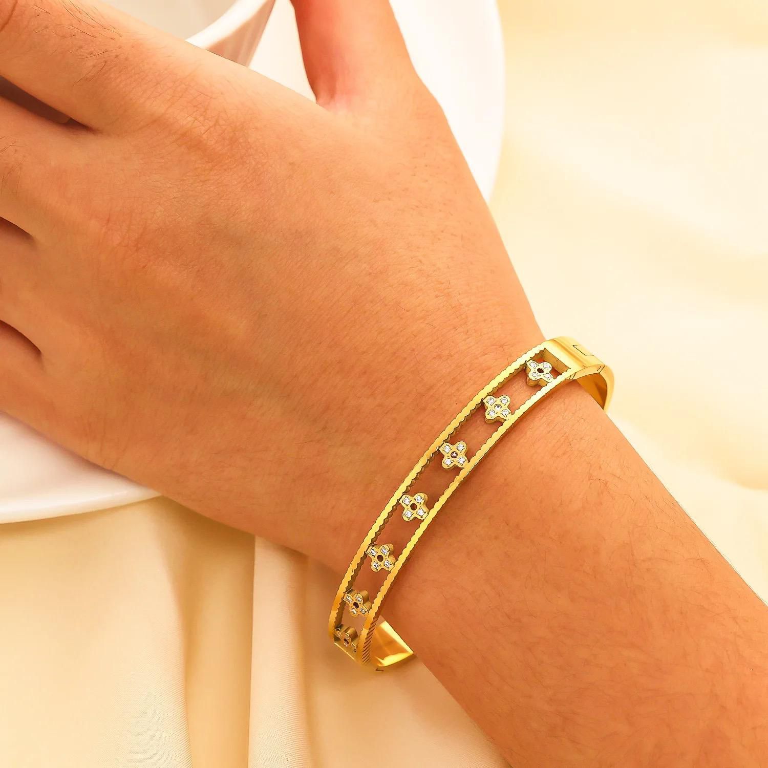 Nova Bangle 316L Stainless-Steel Gold-Plated - Image 2