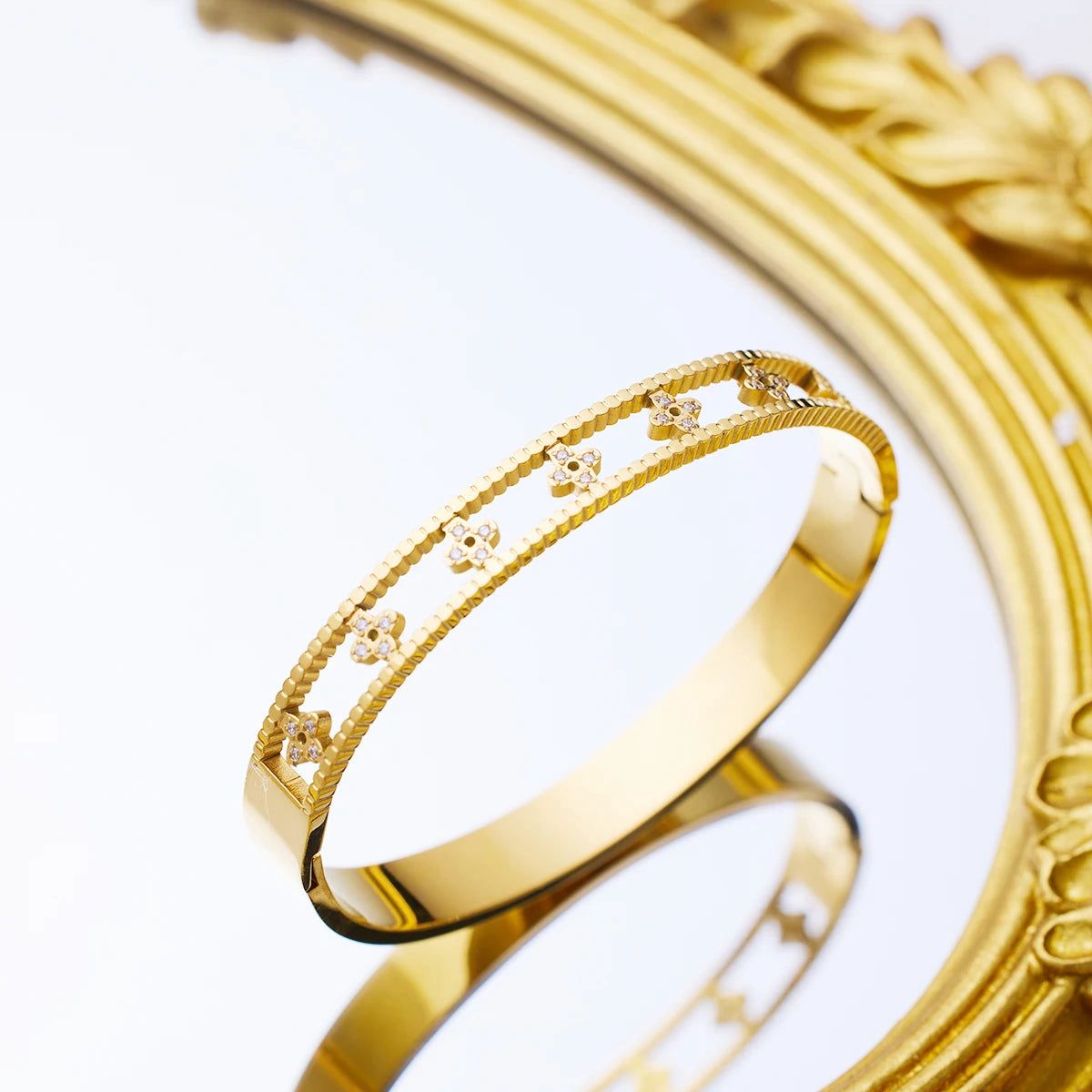 Nova Bangle 316L Stainless-Steel Gold-Plated - Image 5